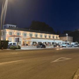 Hotel Restaurante Setos, hôtel à Motilla del Palancar