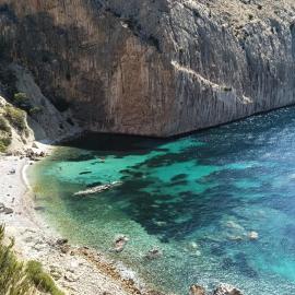 DIVINO LUC, frente a la Cala Racó del Corb