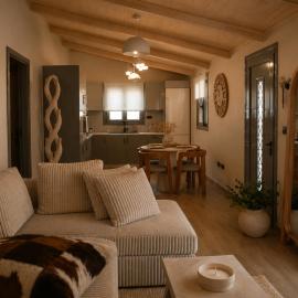 Luxury casa, hotel in Nea Makri