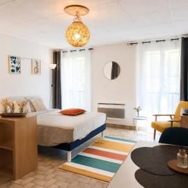 Studio spacieux centre-ville avec ascenseur - Le Bohème