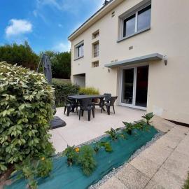 Étel - Appartement 3 pièces spacieux avec Wifi et parking, 2 chambres, 6 pers., hôtel à Étel