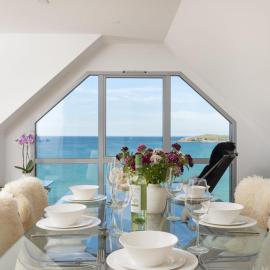 The Penthouse Fistral Beach, Newquay, hotel in Crantock