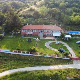 Къща за гости сБолярци, khách sạn ở Bolyartsi