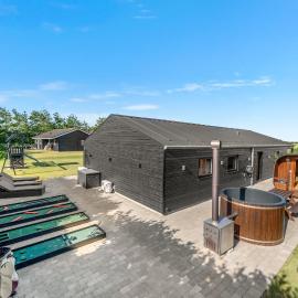 Lovely Holiday Home With Mini Golf Course, Sauna, Wilderness Bath And View Of The Fjord