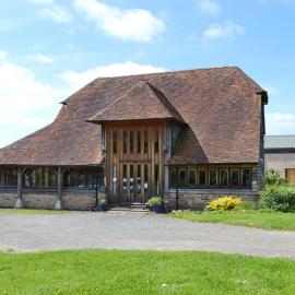 Romden Barn, hotel in Smarden