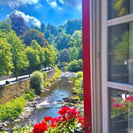 Historisches Fachwerk Haus am Fluss, hotel in Monschau