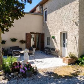 Maison accueillante à Margerie-Hancourt avec jardin 91 m², hotel in Margerie-Hancourt