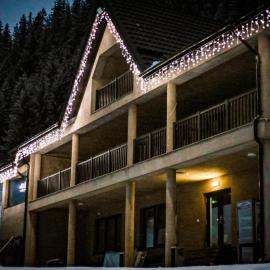 Casa Roua Munților, hotelli kohteessa Dămuc