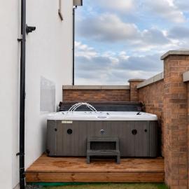 Hot Tub - Parking - Edinburgh Shawfair-Nr Hospital, hotel em Dalkeith
