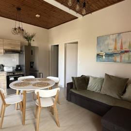 Ria's Garden House, hotel in Kassiopi