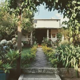 GuacamayaGuestHouse, hotel a Concepción de Ataco