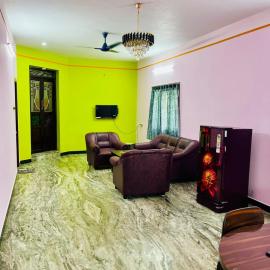 ABHI Shree HOME STAY, hotel in Virāmpattinam