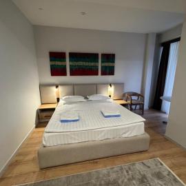Raduga West Apart Hotel, hotelli kohteessa Koshkolʼ
