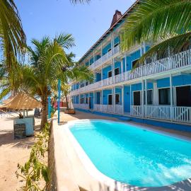 El Faro Beach Front by ÓOL Hotels, Hotel in Holbox
