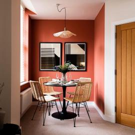 Town Centre - Elegant Stylish Apartment