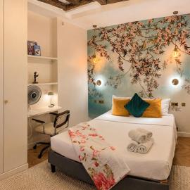 Paris Suite Porte de Versailles Metro Parking, hotel in Vanves