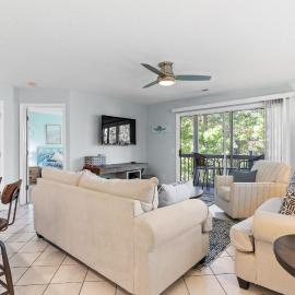 Southport में, होटल Private Balcony! Short Drive to Beach, Pool Access