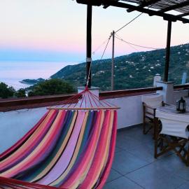 Μούσες, hotel u gradu Cagarada
