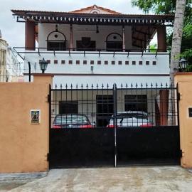 Traditional house near Ramanashram with Parking