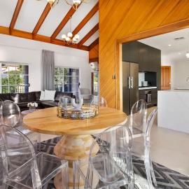 Panoramic Views 5BR 3BTH Family Home, hotel v destinaci Clapham