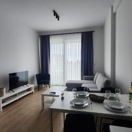 PMTR Luxury Sea View 2BR Apartment Modern Pool