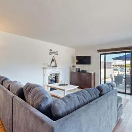 Newport Bay Front Vacation Home
