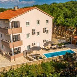 Family-friendly apartments with swimming pool Zupanje, Krk - 27847