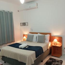 Apartamento próximo a BR com ar-condicionado