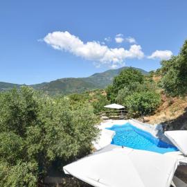 Amazing Home In Acquavella