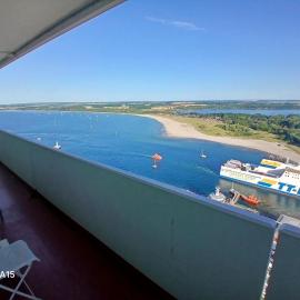 App am Meer bis 2 Personen32.Etage, hotel sa Lübeck