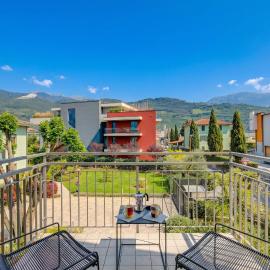 Appartamento Silvia 3BR with Balcony - Happy Rentals