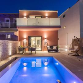 The Red Nest Villa, hotell sihtkohas Amoudi