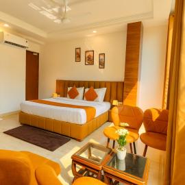 Hotel La Casa, Amritsar #swimming pool #prime location #luxury rooms #best selling hotel near golden temple, hotel Amritszárban