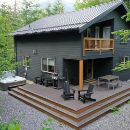 Wandering Rivers Retreat