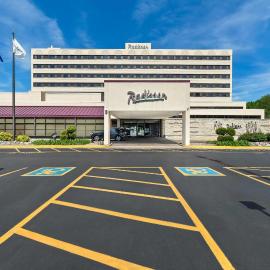 Radisson Hotel La Crosse، فندق في لا كروس