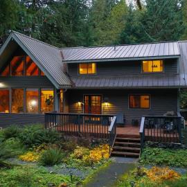 Pendleton Pines Lodge、Glacierのホテル
