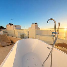Coral Alvor Old Town Marina Townhouses Collection, hotel in Alvor