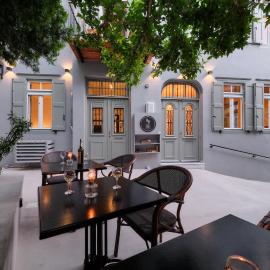 Panta Rei Plomari - Boutique Apartments, hotel i Plomari
