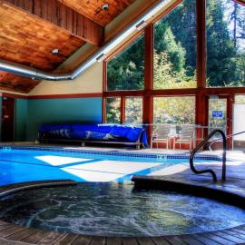 Snowater Respite, hotel em Glacier