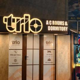 Trio Rooms & dormitory, hotel in Trivandrum