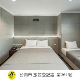 Hwa Nan Hotel, hotel di Yongkang