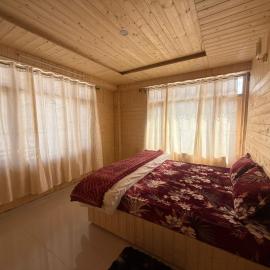Himalyan Kitchen & Stay, Hotel in Matiāna