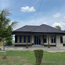 Heal Inn Mslim, hotel i Kangar