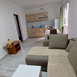 UnaMar 1, hotel Prčanjban