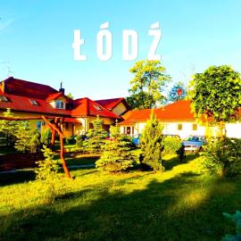 Pokoje gościnne z łazienkami ŁÓDŹ "Helenówek", PARKING