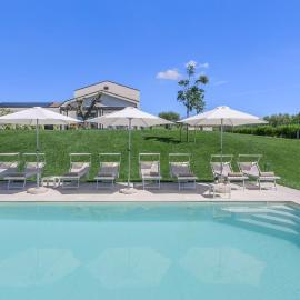 Villa Alice, hotel en Montecosaro