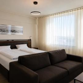 Motel Plus Schönefeld, hotel di Schönefeld