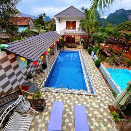 The Hill Villas, hotel in Phong Nha