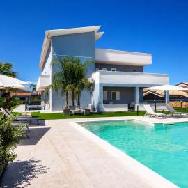 Etna Mare Brucoli - Apartments with Pool, hotel en Augusta