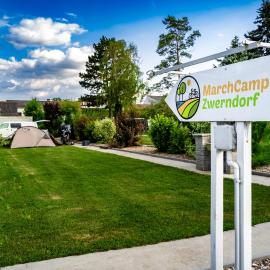 MarchCamping Zwerndorf, hotel en Zwerndorf